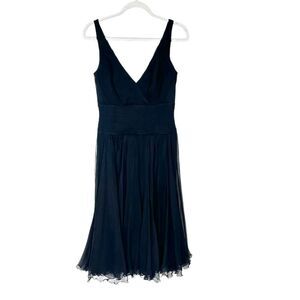 Tadashi Collection midi Dress sz 6 Black Silk Chiffon Pleated Sleeveless v neck